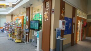 売店。いろいろグッズうっています。