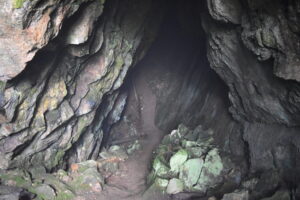 長登銅山の坑道