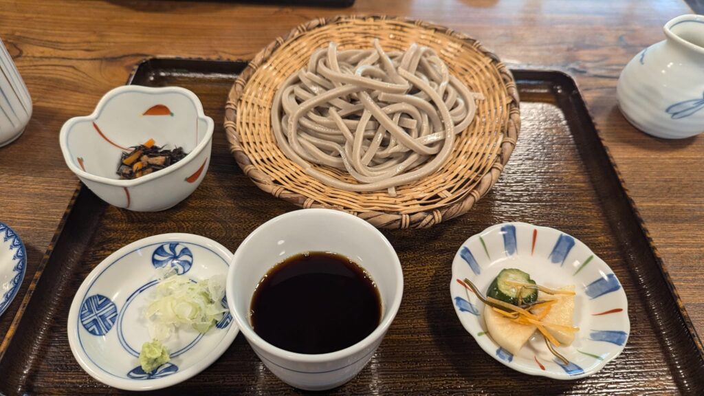 たまき庵にて十割田舎蕎麦を食べる