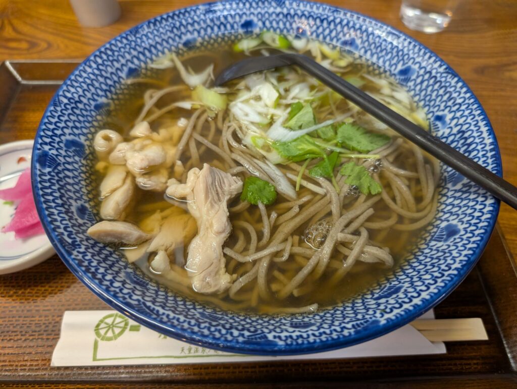 山形名物の鶏そば