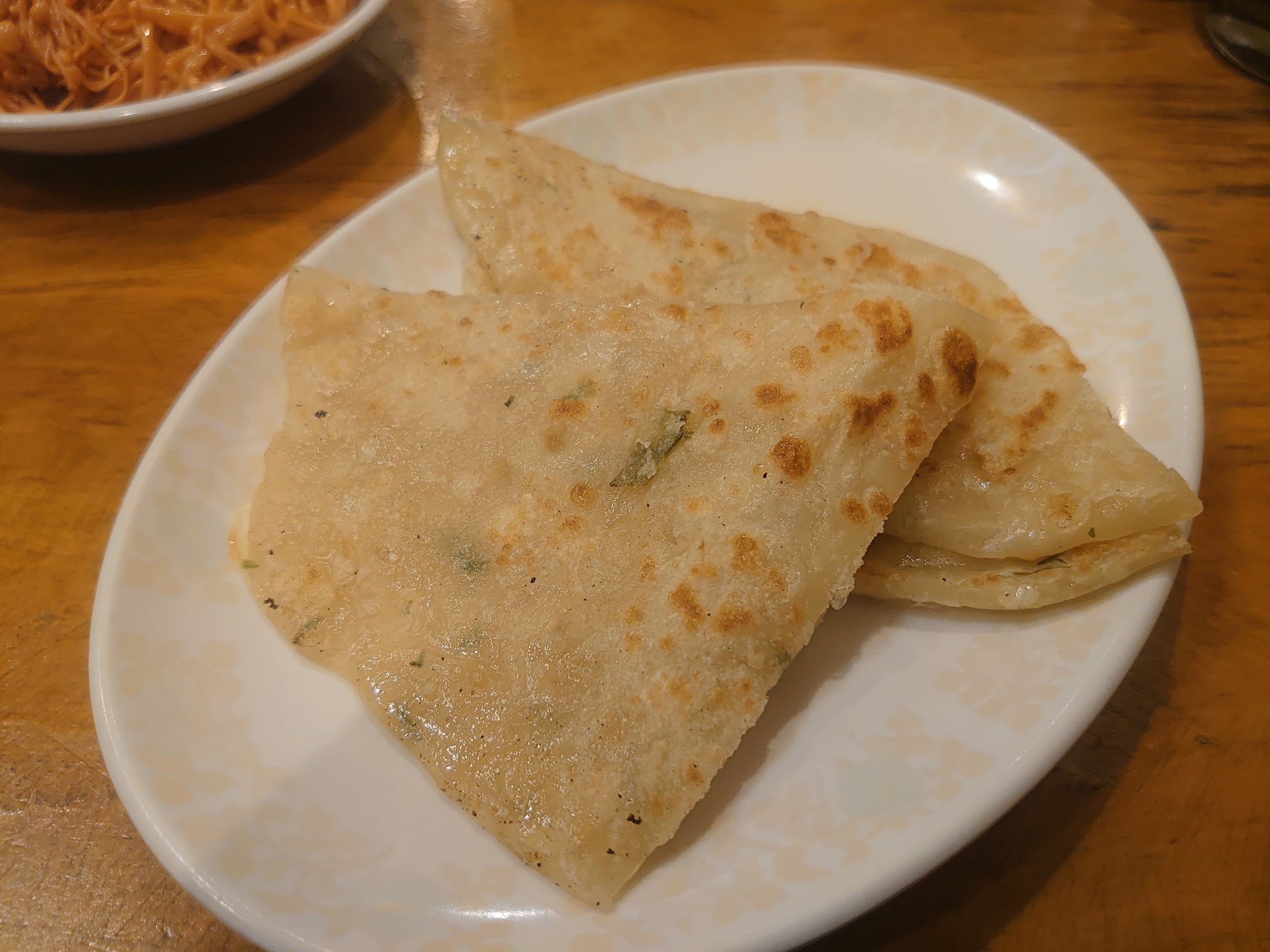 新大久保の小魏鴨脖店の手持餅